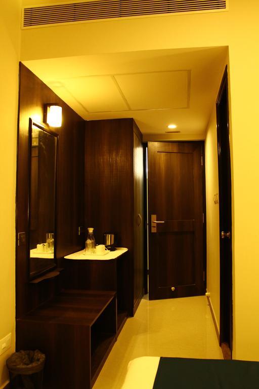 M The Business Hotel Vāsco Da Gāma Habitación foto